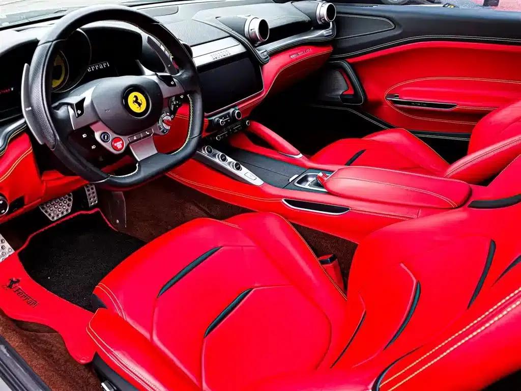2017 GTC4Lusso 3.9T V8 — миниатюра 5
