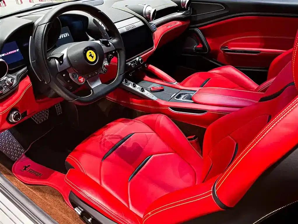 2017 GTC4Lusso 3.9T V8 — миниатюра 9