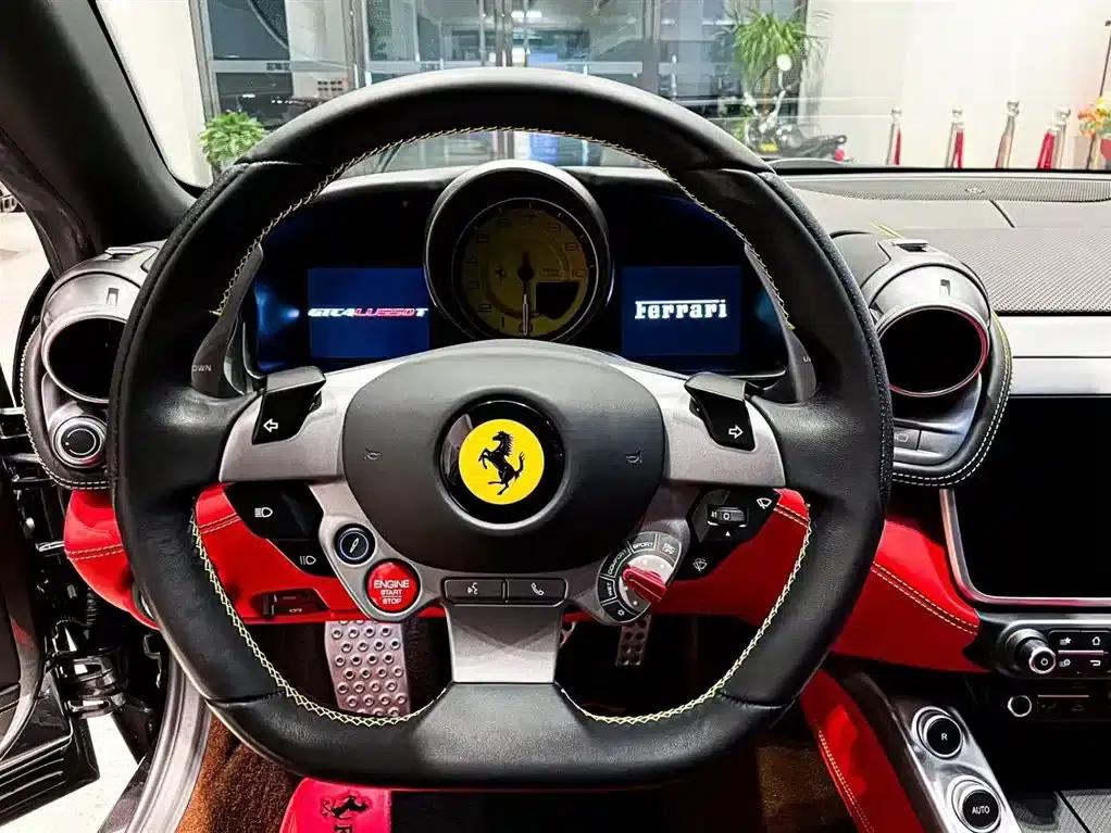2017 GTC4Lusso 3.9T V8 — миниатюра 10