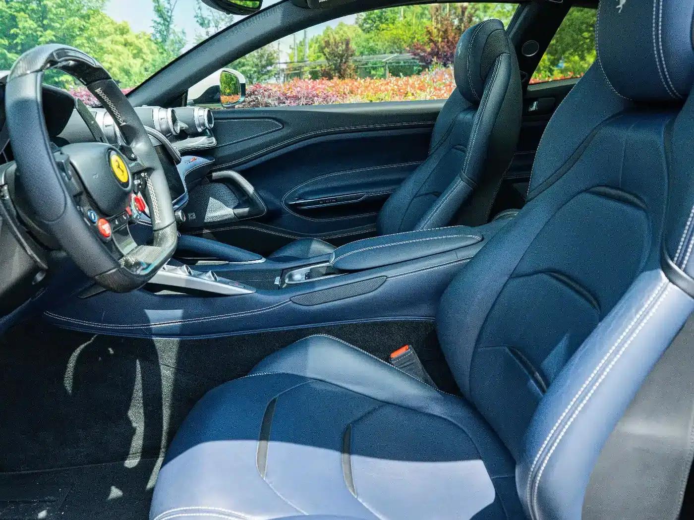 2016 GTC4Lusso 6.3L V12 — миниатюра 11