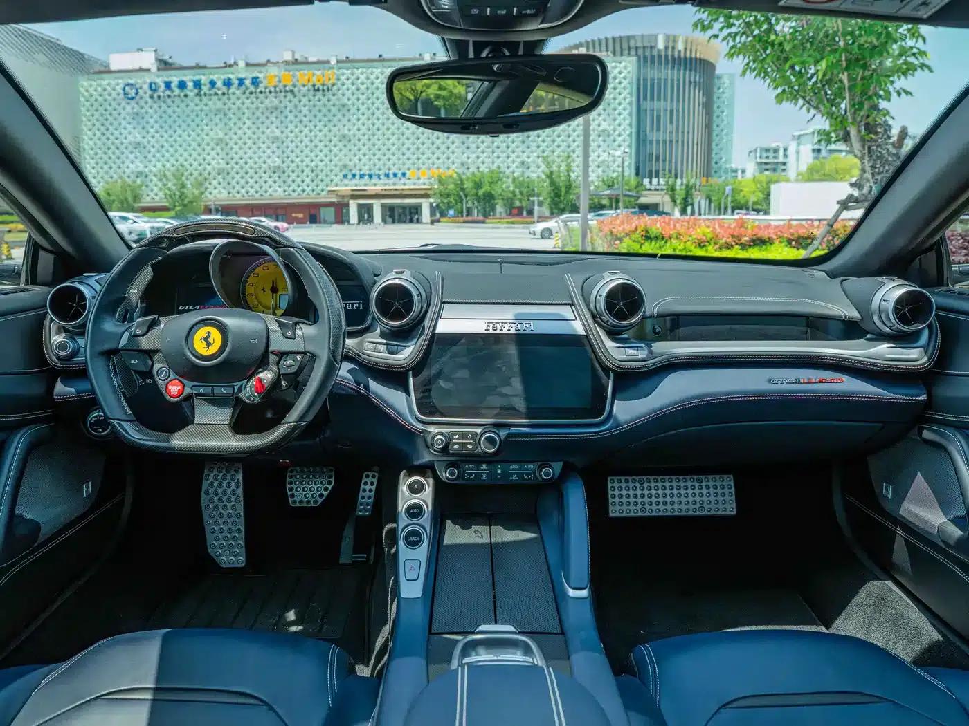 2016 GTC4Lusso 6.3L V12 — миниатюра 16