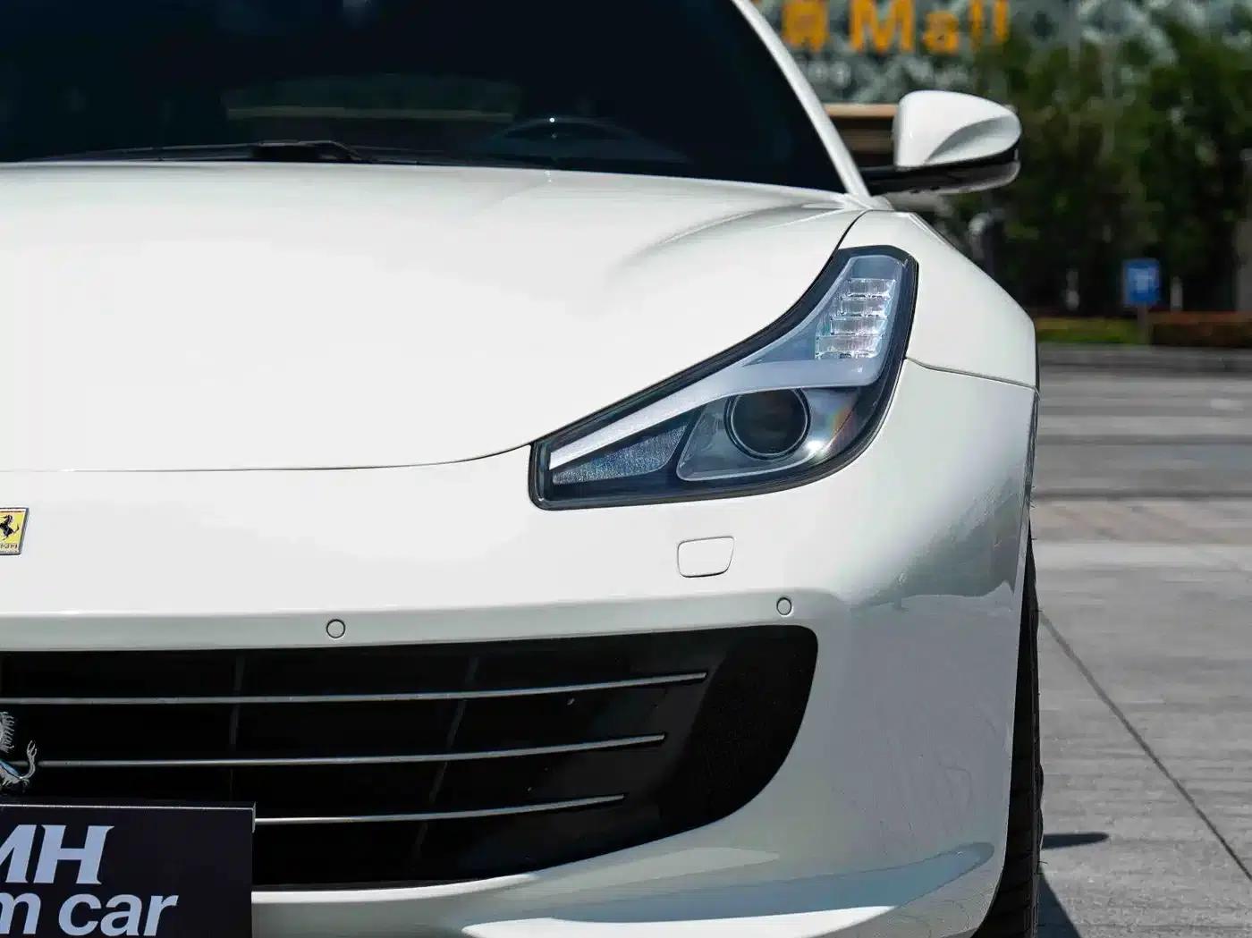 2016 GTC4Lusso 6.3L V12 — миниатюра 3