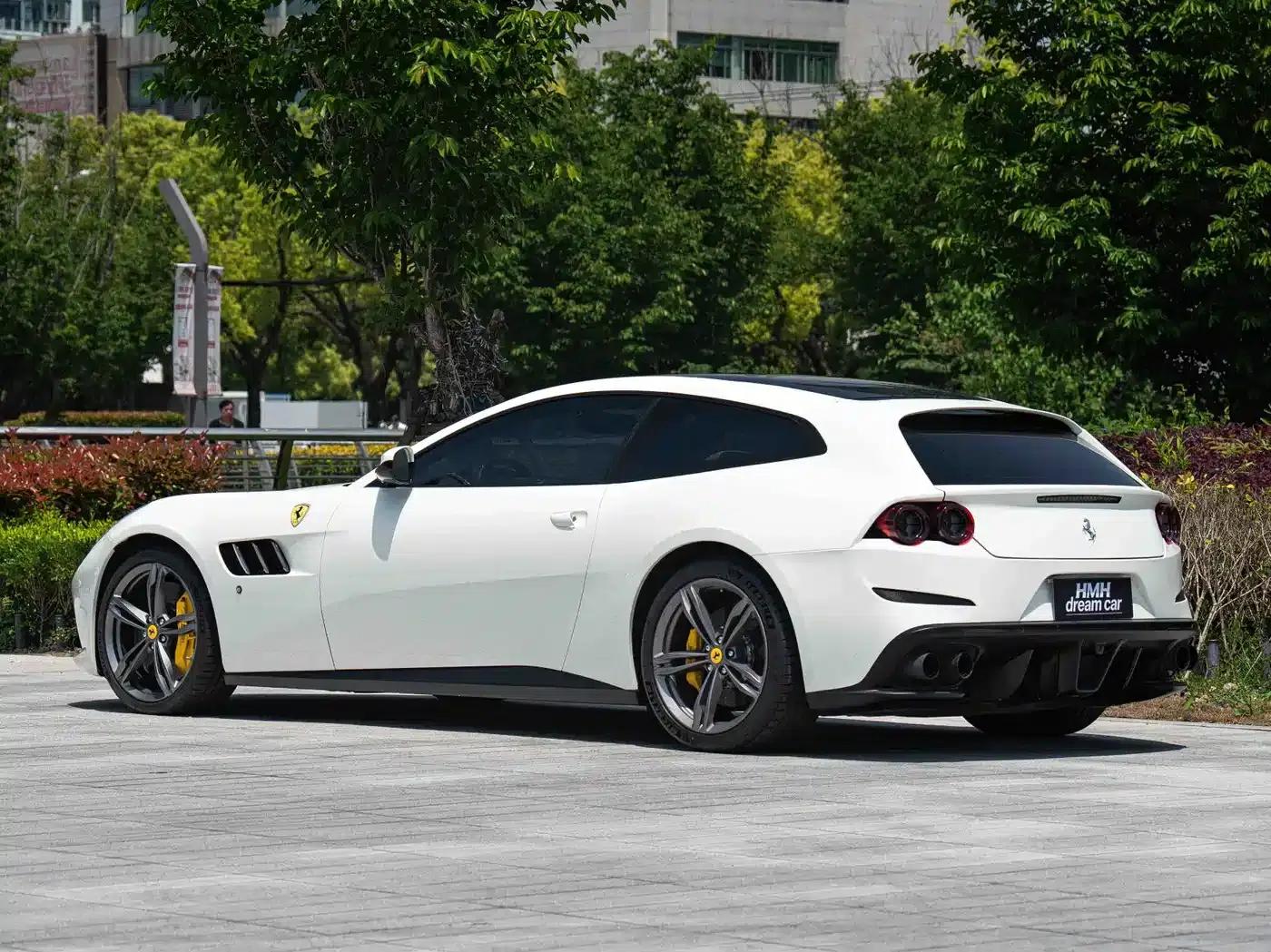 2016 GTC4Lusso 6.3L V12 — миниатюра 10