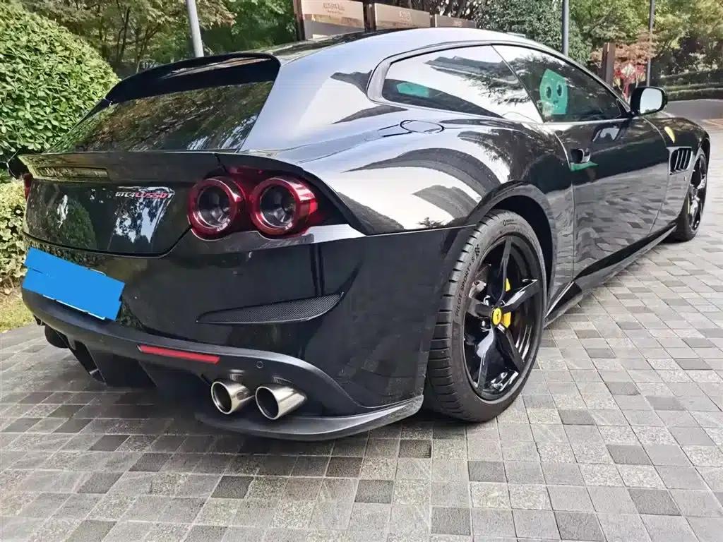 2017 GTC4Lusso 3.9T V8 — миниатюра 5
