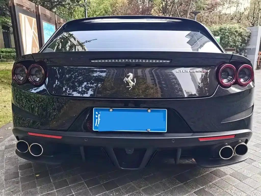 2017 GTC4Lusso 3.9T V8 — миниатюра 7