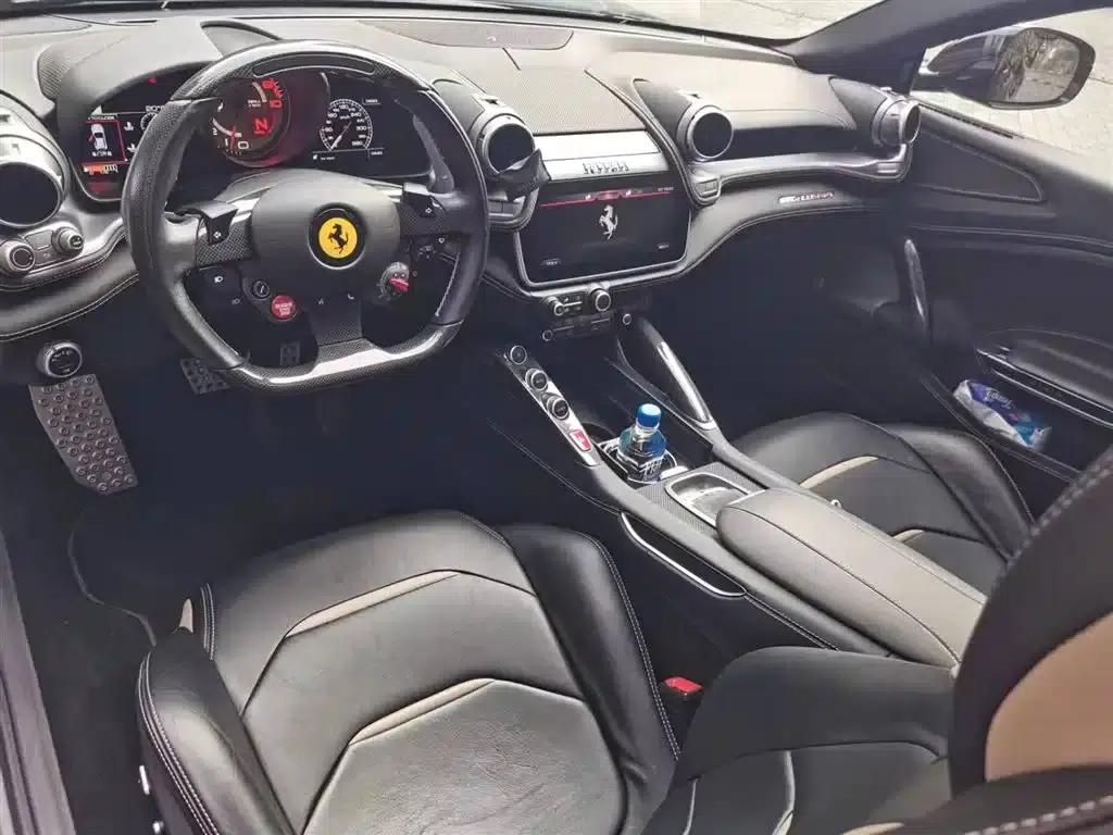 2017 GTC4Lusso 3.9T V8 — миниатюра 9