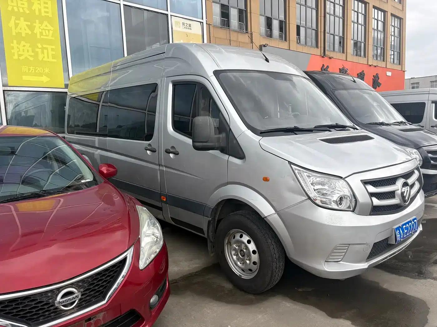 Tuano 2019 2.5T Multi-functional Extended Wheelbase 5-7 Seat 4J25TC3 — миниатюра 3