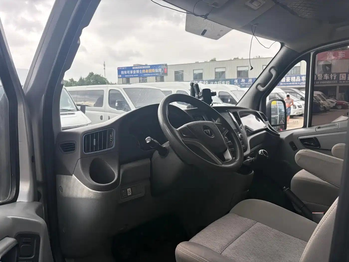 Tuano 2019 2.5T Multi-functional Extended Wheelbase 5-7 Seat 4J25TC3 — миниатюра 4