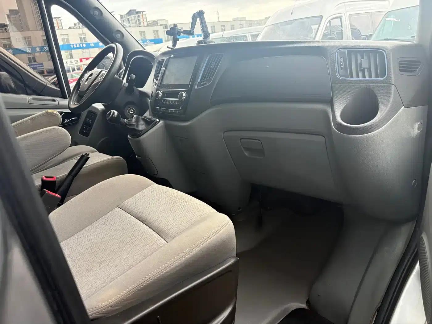 Tuano 2019 2.5T Multi-functional Extended Wheelbase 5-7 Seat 4J25TC3 — миниатюра 5