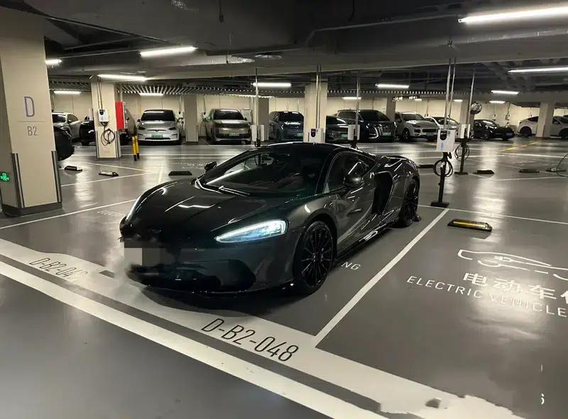 McLaren GT 2023 4.0T Standard Edition — миниатюра 4