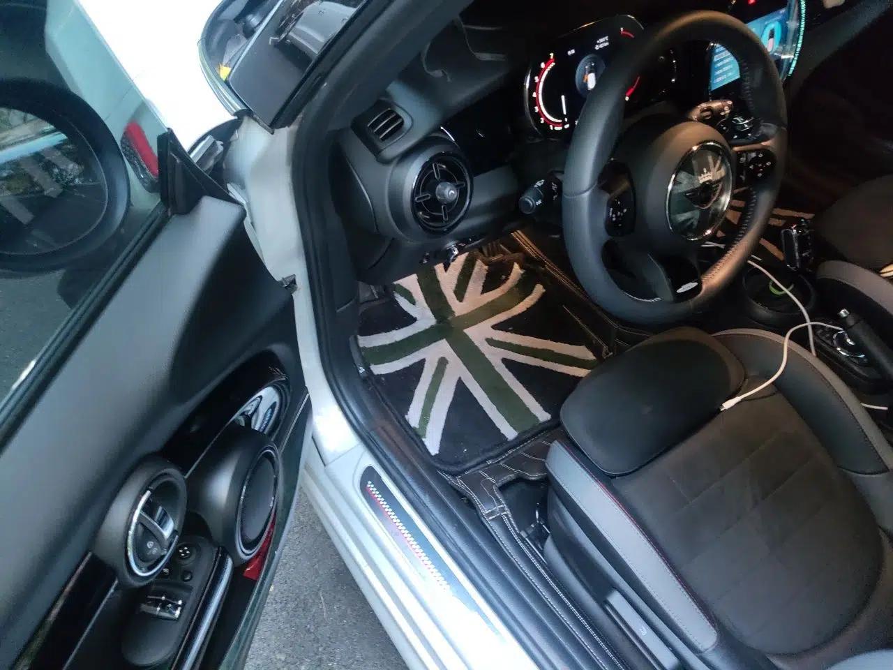 MINI JCW 2023 2.0T JOHN COOPER WORKS ALL-IN — миниатюра 16