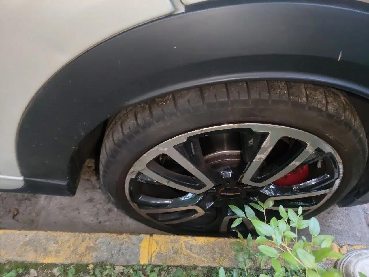 MINI JCW 2023 2.0T JOHN COOPER WORKS ALL-IN — миниатюра 8