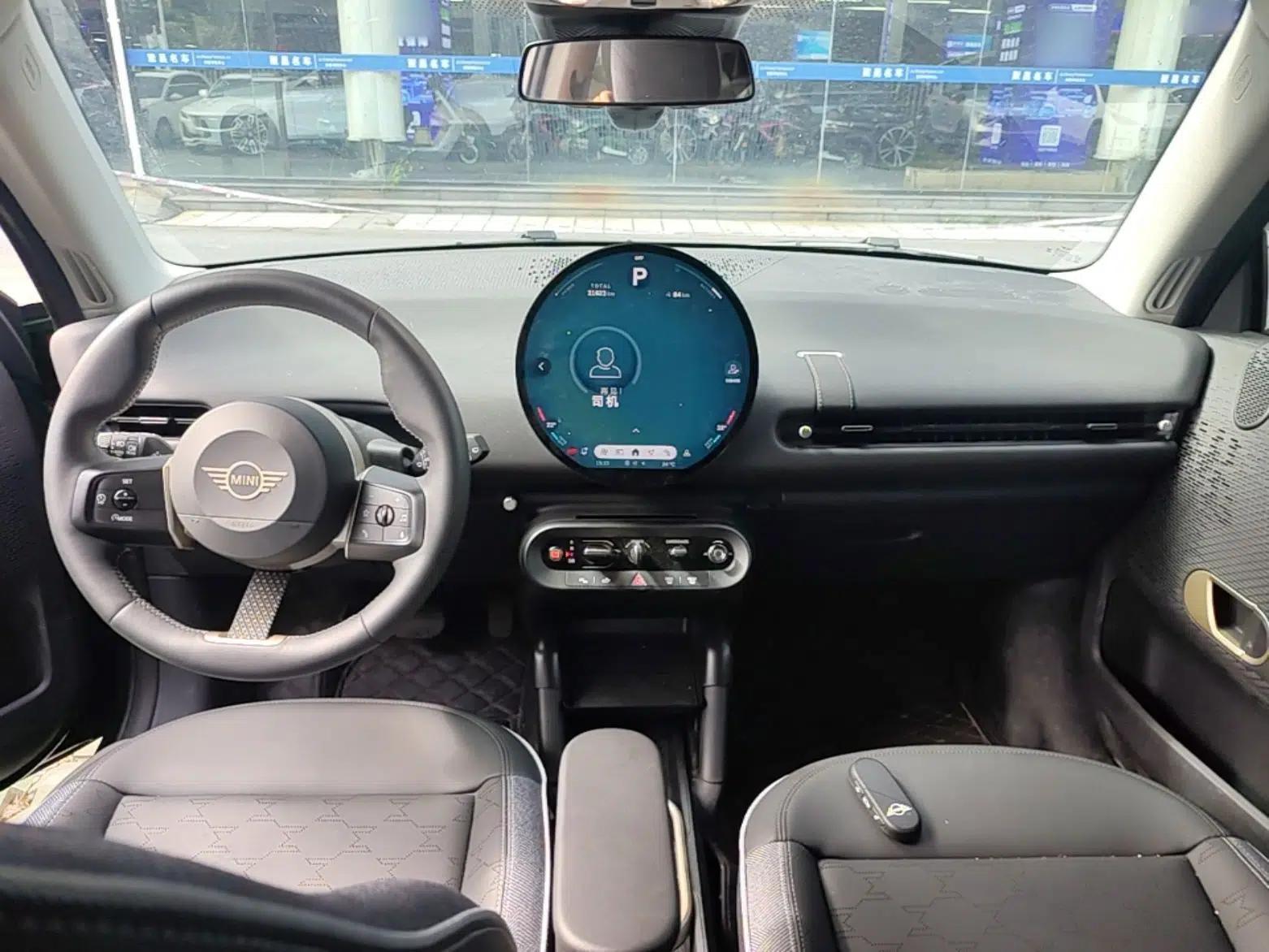 MINI Electric COOPER 2024 456km COOPER E Classic Edition — миниатюра 12