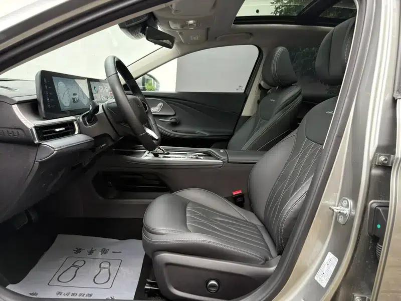Chery Arrizo 8 2024 Model 1.6TGDI DCT — миниатюра 10