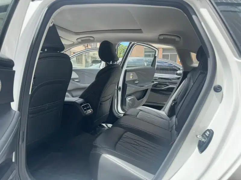 Chery Arrizo 8 2024 1.6TGDI DCT Premium Edition — миниатюра 14