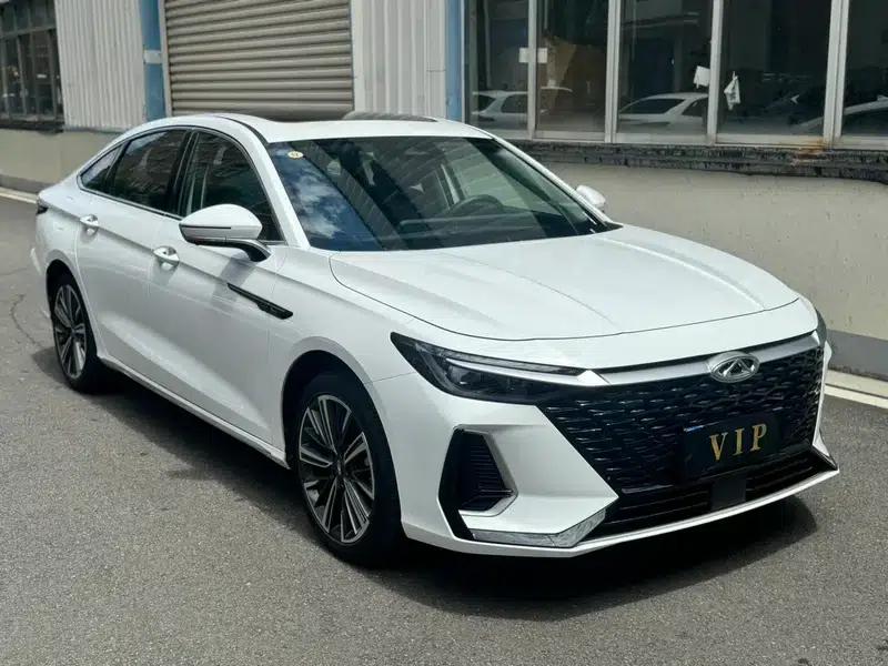 Chery Arrizo 8 2024 1.6TGDI DCT Premium Edition — миниатюра 3