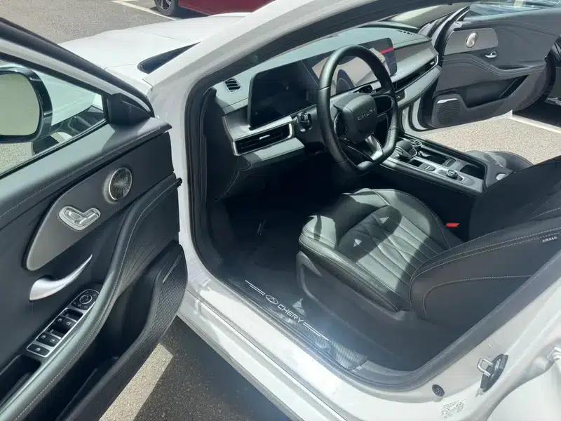 Chery Arrizo 8 2024 1.6TGDI DCT Premium Edition — миниатюра 8