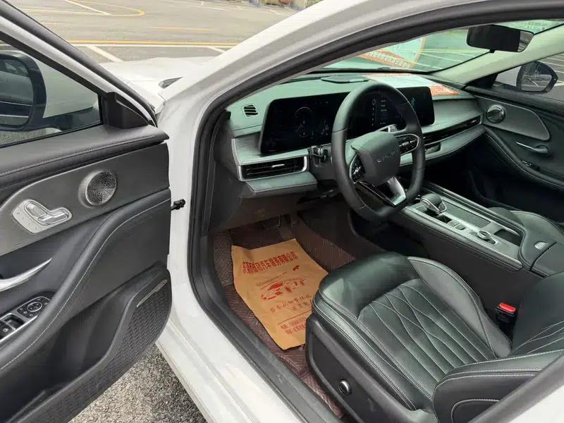 Chery Arrizo 8 2022 1.6TGDI DCT Elegance — миниатюра 20