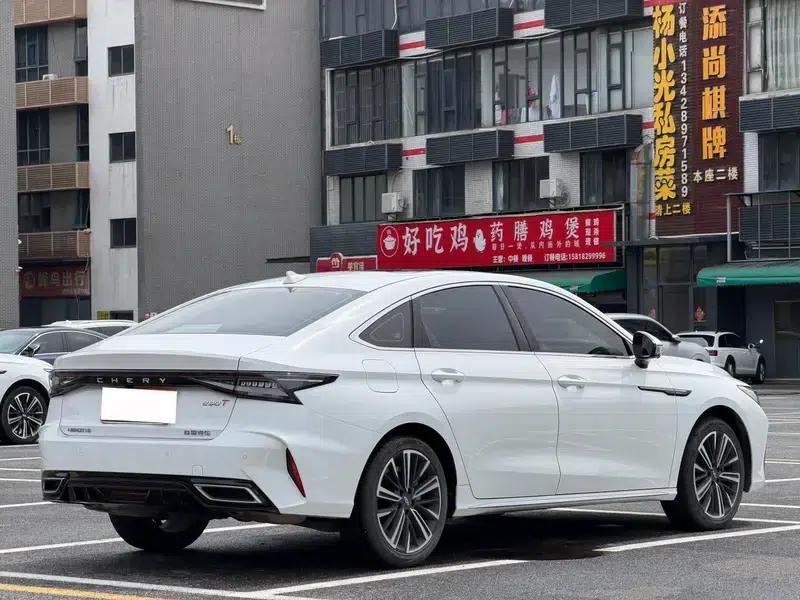 Chery Arrizo 8 2022 1.6TGDI DCT Elegance — миниатюра 6