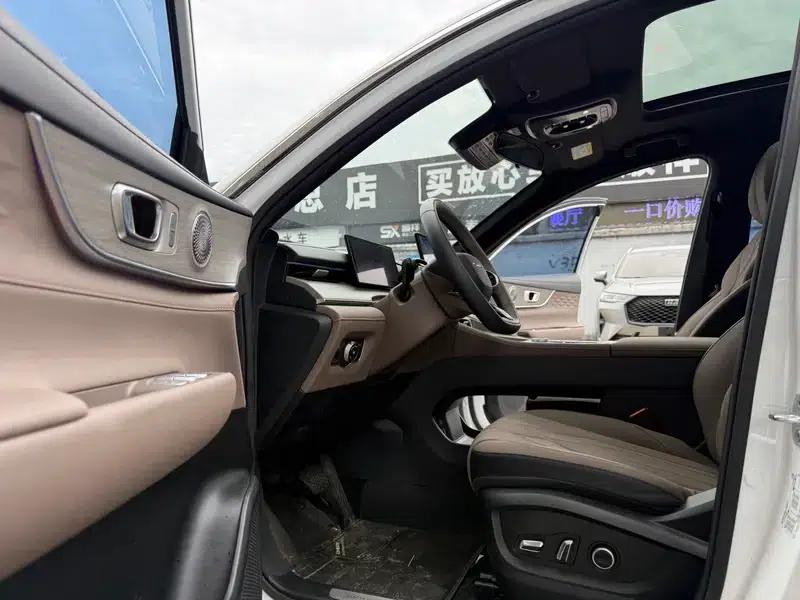 Chery Tiggo 8 PLUS 2025 Kunpeng 290TGDI DCT Premium Edition — миниатюра 14