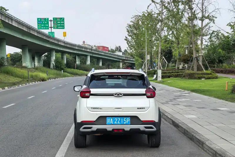 Chery Tiggo 3x 2021 PLUS 1.5L CVT Queen Edition — миниатюра 5