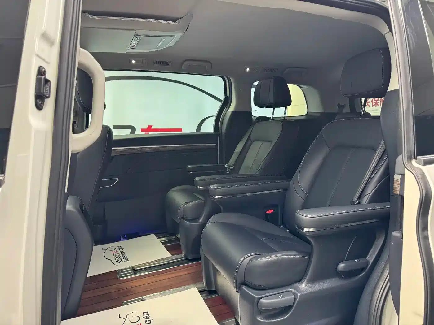 Trumpchi M8 2021 Leading Series 390T Premium Edition — миниатюра 12