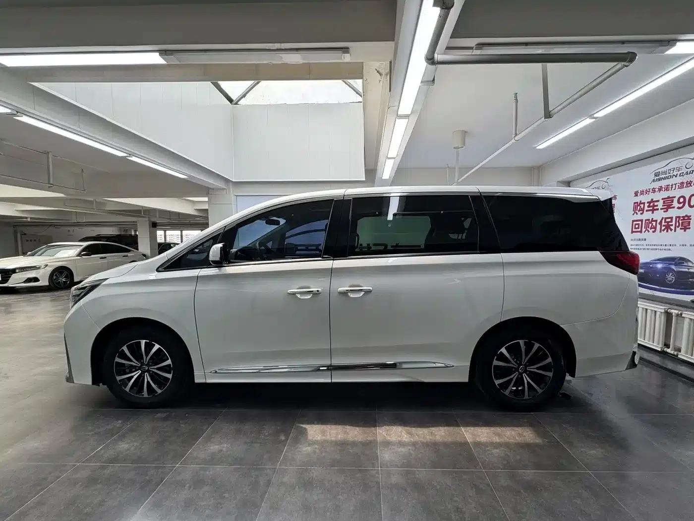 Trumpchi M8 2021 Leading Series 390T Premium Edition — миниатюра 4