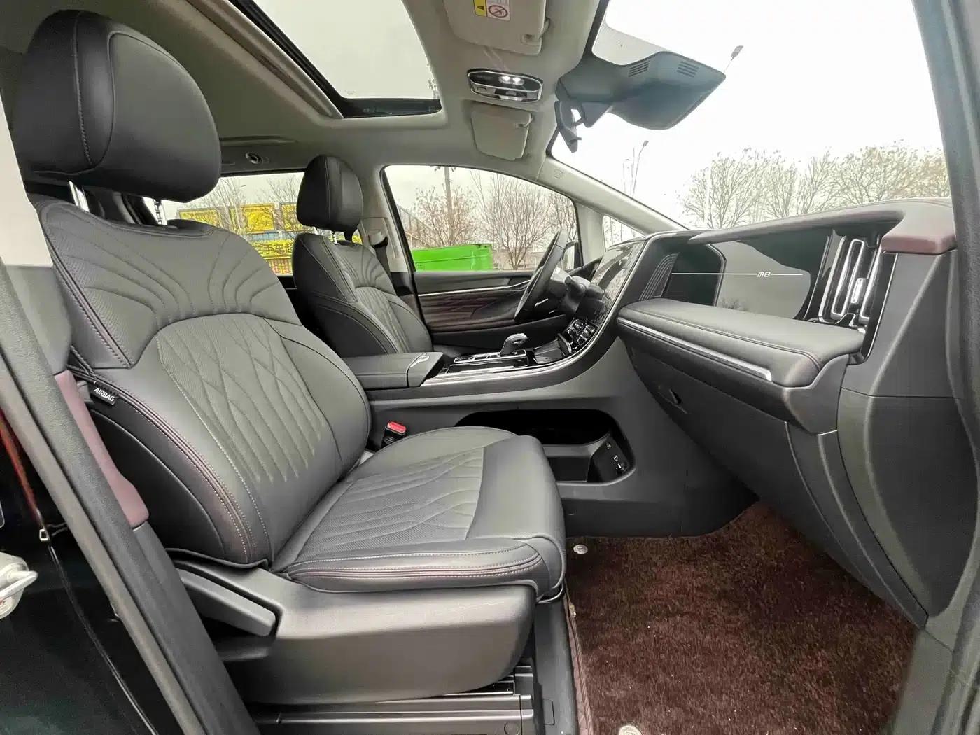 Trumpchi M8 2024 Master Series 400T Premium Edition — миниатюра 14