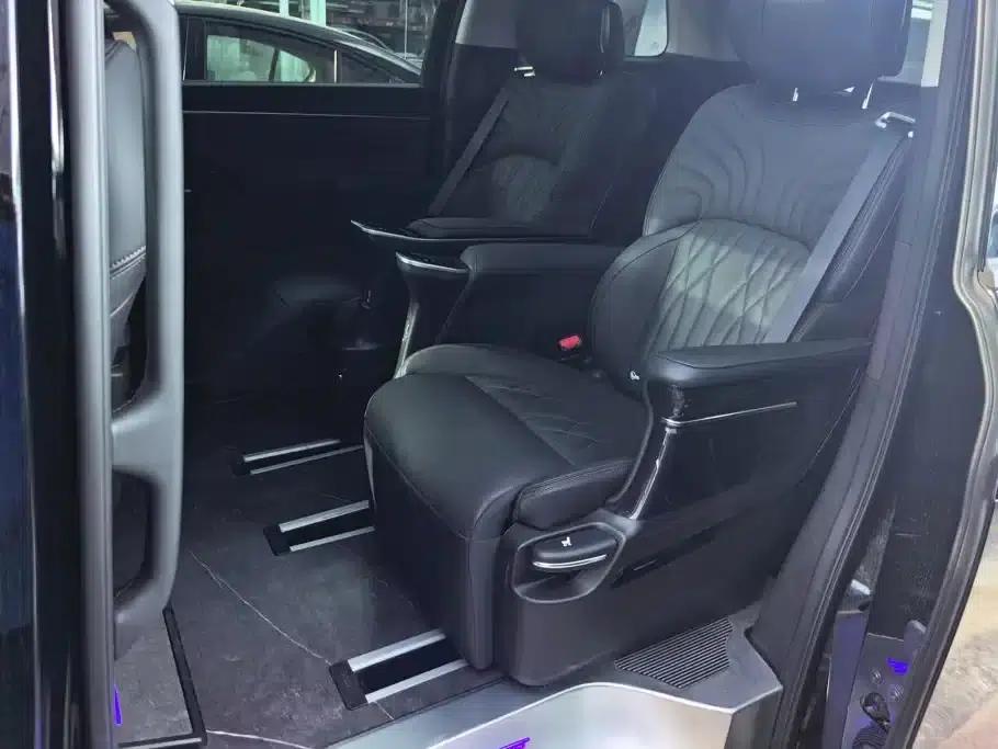 Trumpchi M8 2024 Master Series 400T Premium Edition — миниатюра 11