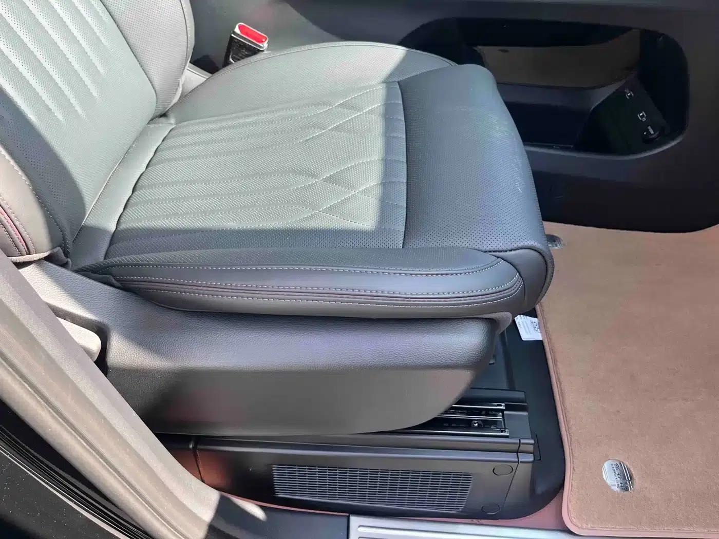 Trumpchi M8 2024 Master Series 400T Premium Edition — миниатюра 12