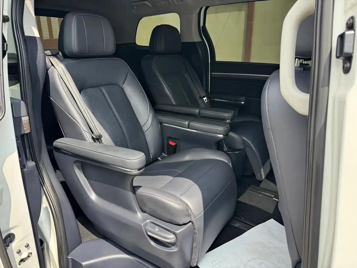 Trumpchi M8 2021 Leading Series 390T Supreme Edition — миниатюра 23