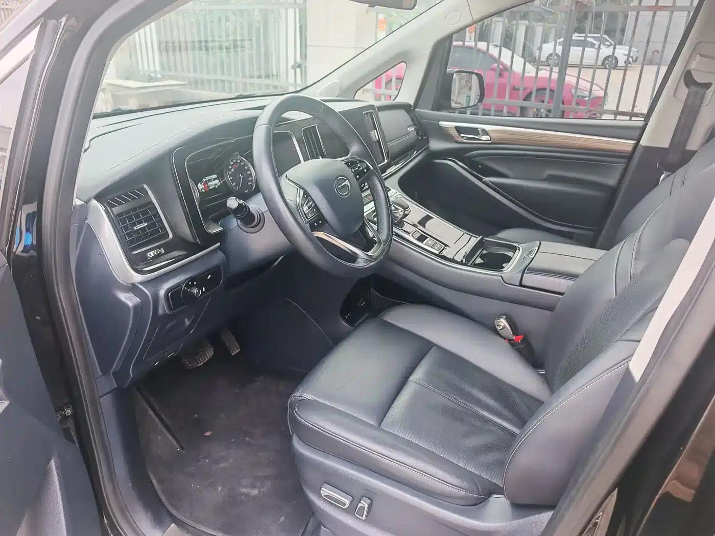 Trumpchi M8 2023 Leading Series 390T Premium Edition — миниатюра 3