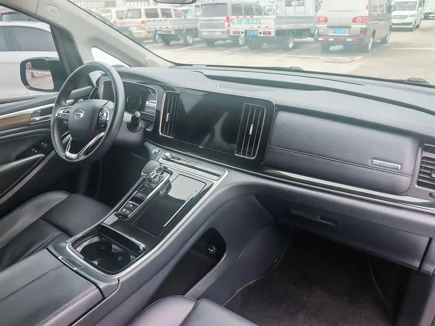 Trumpchi M8 2023 Leading Series 390T Premium Edition — миниатюра 9