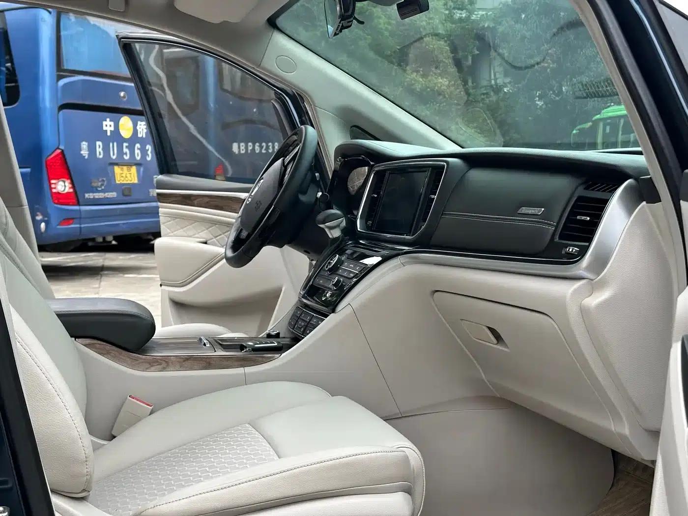 Trumpchi M8 2018 320T Luxury Edition — миниатюра 7