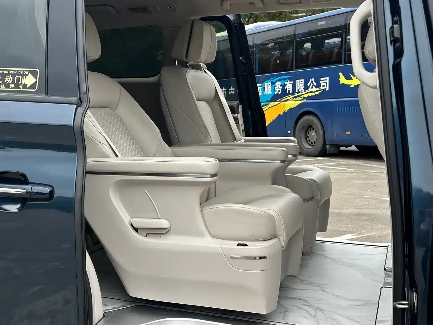 Trumpchi M8 2018 320T Luxury Edition — миниатюра 8