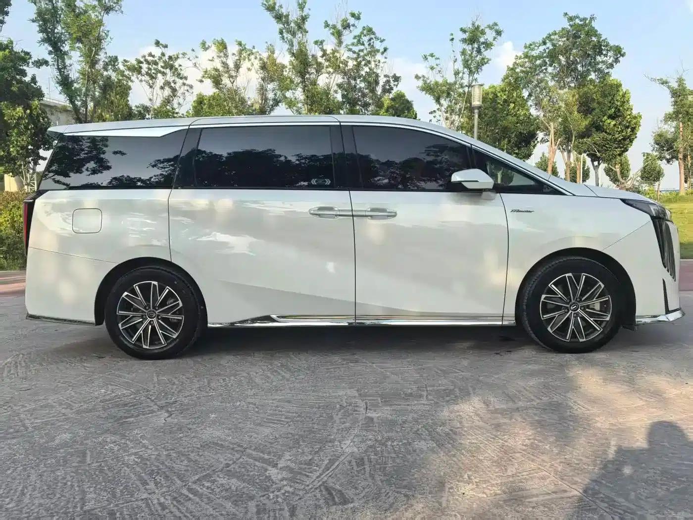 Trumpchi M8 2024 Master Series Super Hybrid Edition — миниатюра 20