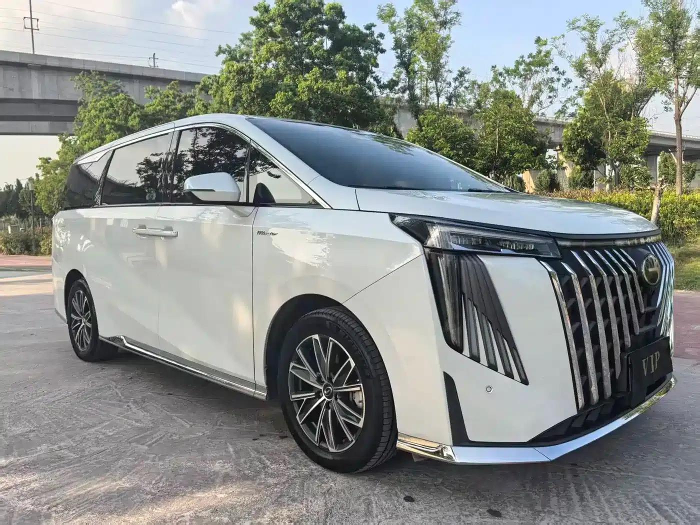 Trumpchi M8 2024 Master Series Super Hybrid Edition — миниатюра 3