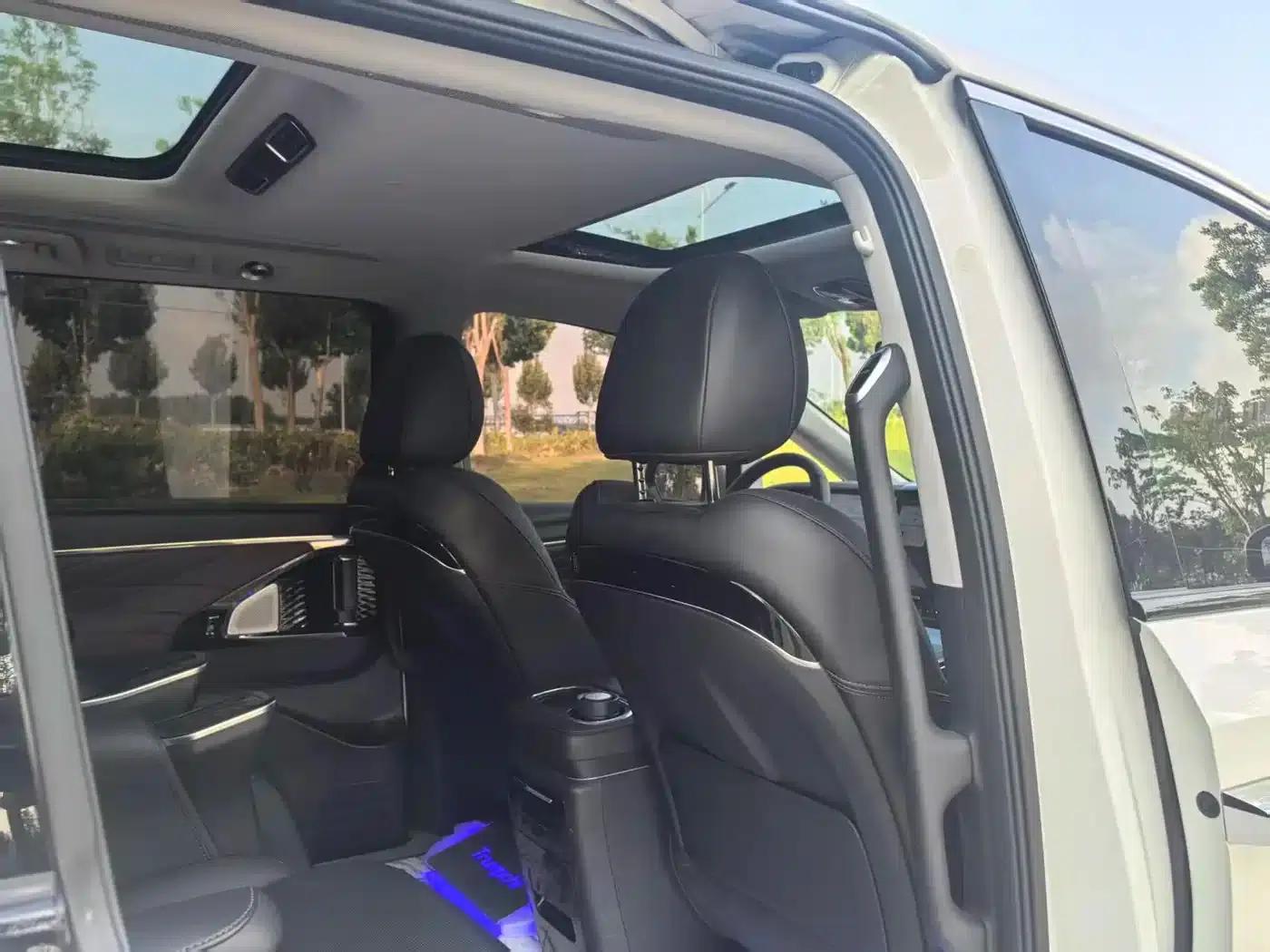 Trumpchi M8 2024 Master Series Super Hybrid Edition — миниатюра 23