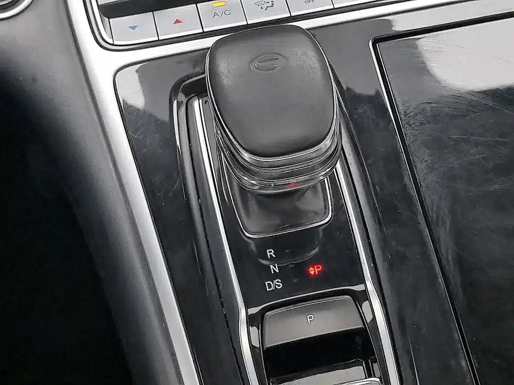 Trumpchi M8 2023 Master Series 390T Supreme Edition — миниатюра 13