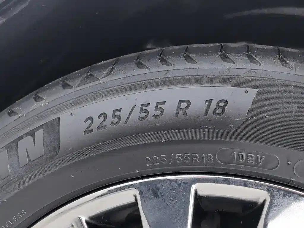 Trumpchi M8 2023 Master Series 390T Supreme Edition — миниатюра 24
