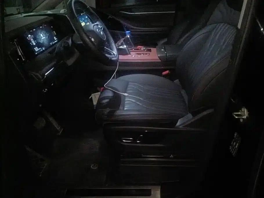 Trumpchi M8 2024 Master Series 400T Premium Edition — миниатюра 9