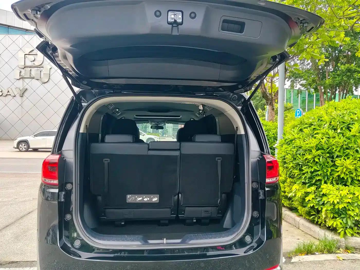 Trumpchi M8 2021 Leading Series 390T Premium Edition — миниатюра 18