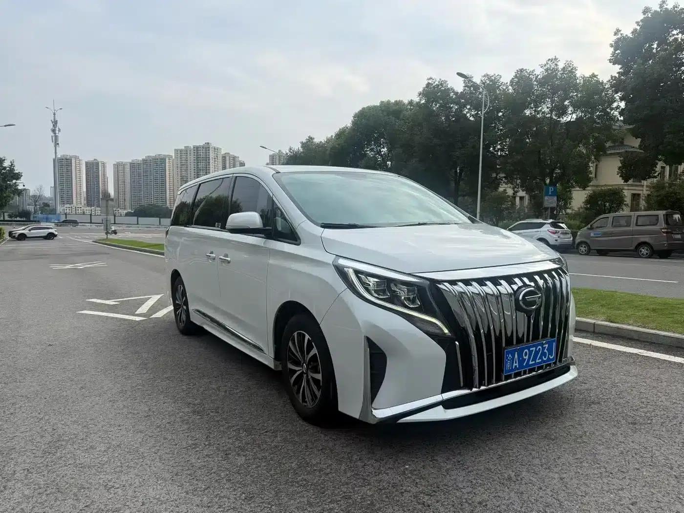 Trumpchi M8 2023 Leading Series 390T Luxury Edition — миниатюра 3