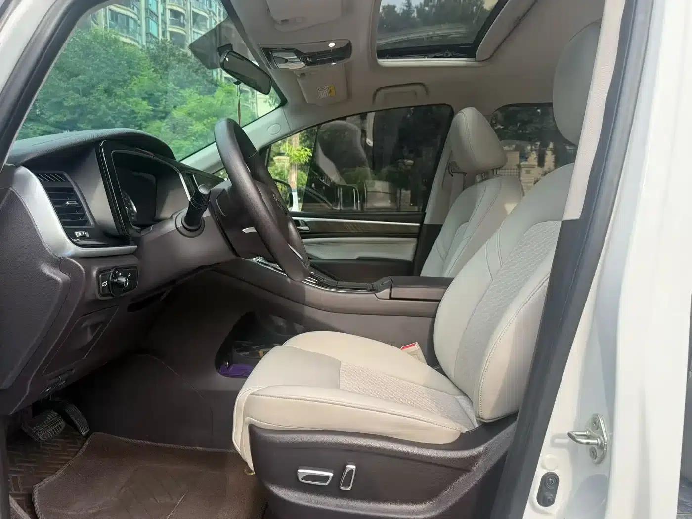 Trumpchi M8 2023 Leading Series 390T Luxury Edition — миниатюра 7