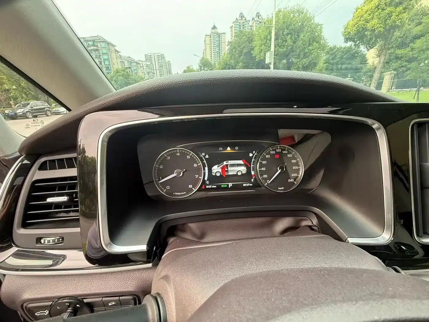Trumpchi M8 2023 Leading Series 390T Luxury Edition — миниатюра 9