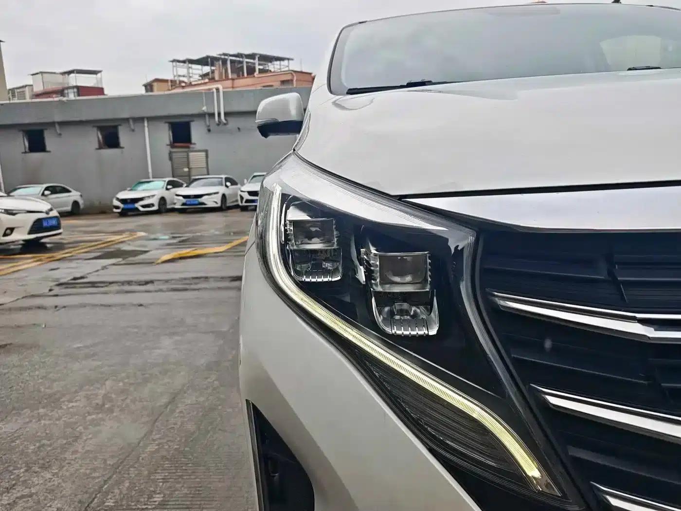 Trumpchi M8 2023 Leading Series 390T Premium Edition — миниатюра 7