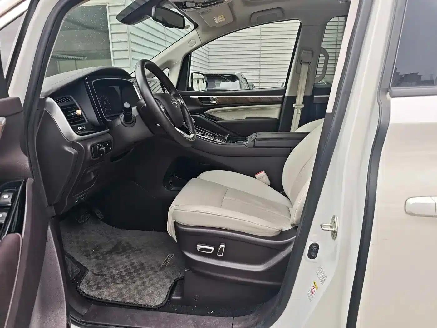 Trumpchi M8 2023 Leading Series 390T Premium Edition — миниатюра 10
