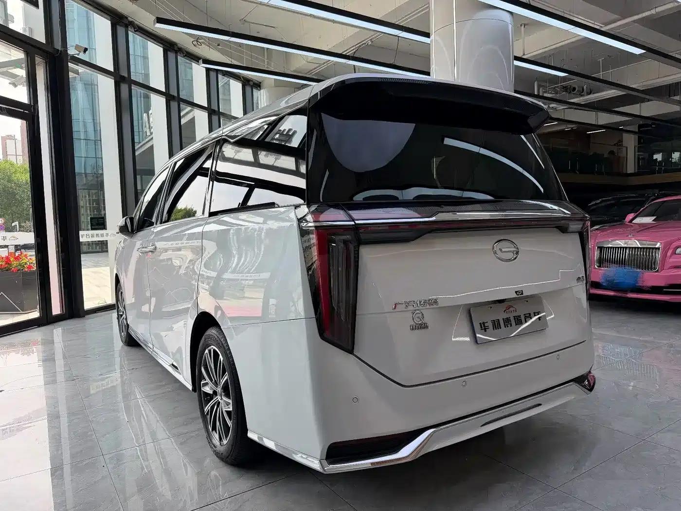 Trumpchi M8 2024 Master Series 400T Premium Edition — миниатюра 13