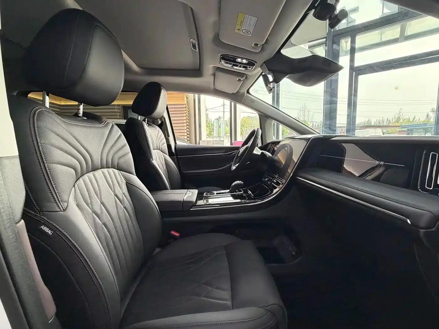 Trumpchi M8 2024 Master Series 400T Premium Edition — миниатюра 7
