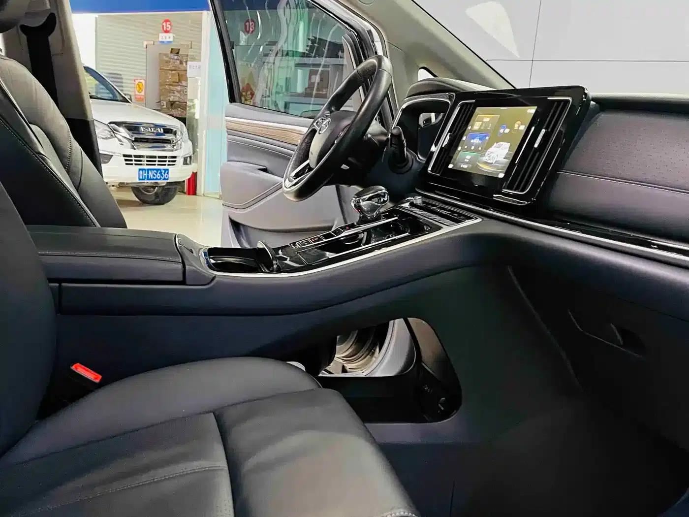 Trumpchi M8 2021 Leading Series 390T Premium Edition — миниатюра 9